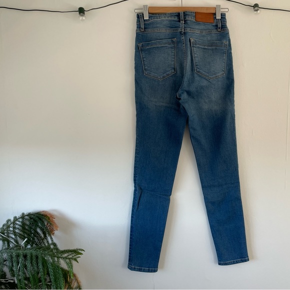 Frank & Oak Debbie Skinny Jeans - Picture 3 of 8